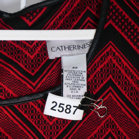 Catherines Sweater Dress Women 4X Red Chevron Shift Exposed Zipper Plus Size - Picture 10 of 10